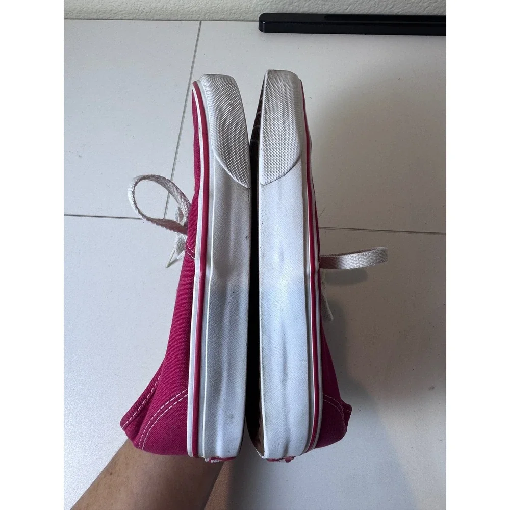Vans Y2K‎ Low Top Sneakers Women 7 Canvas Lace Up Skater Minimalist Indie Red